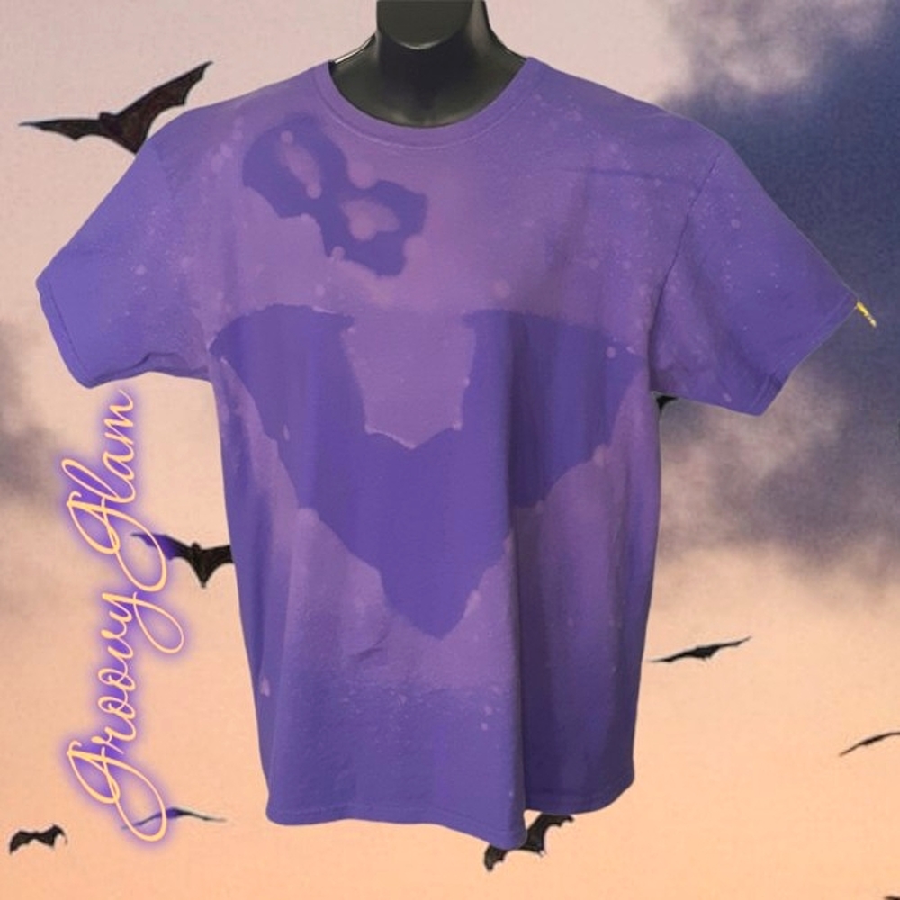 GROOVY GLAM Purple Handmade Graphic Halloween Bat Bleached Art Tee Shirt